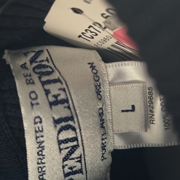 Pendleton Turtleneck - Picture 2 of 2